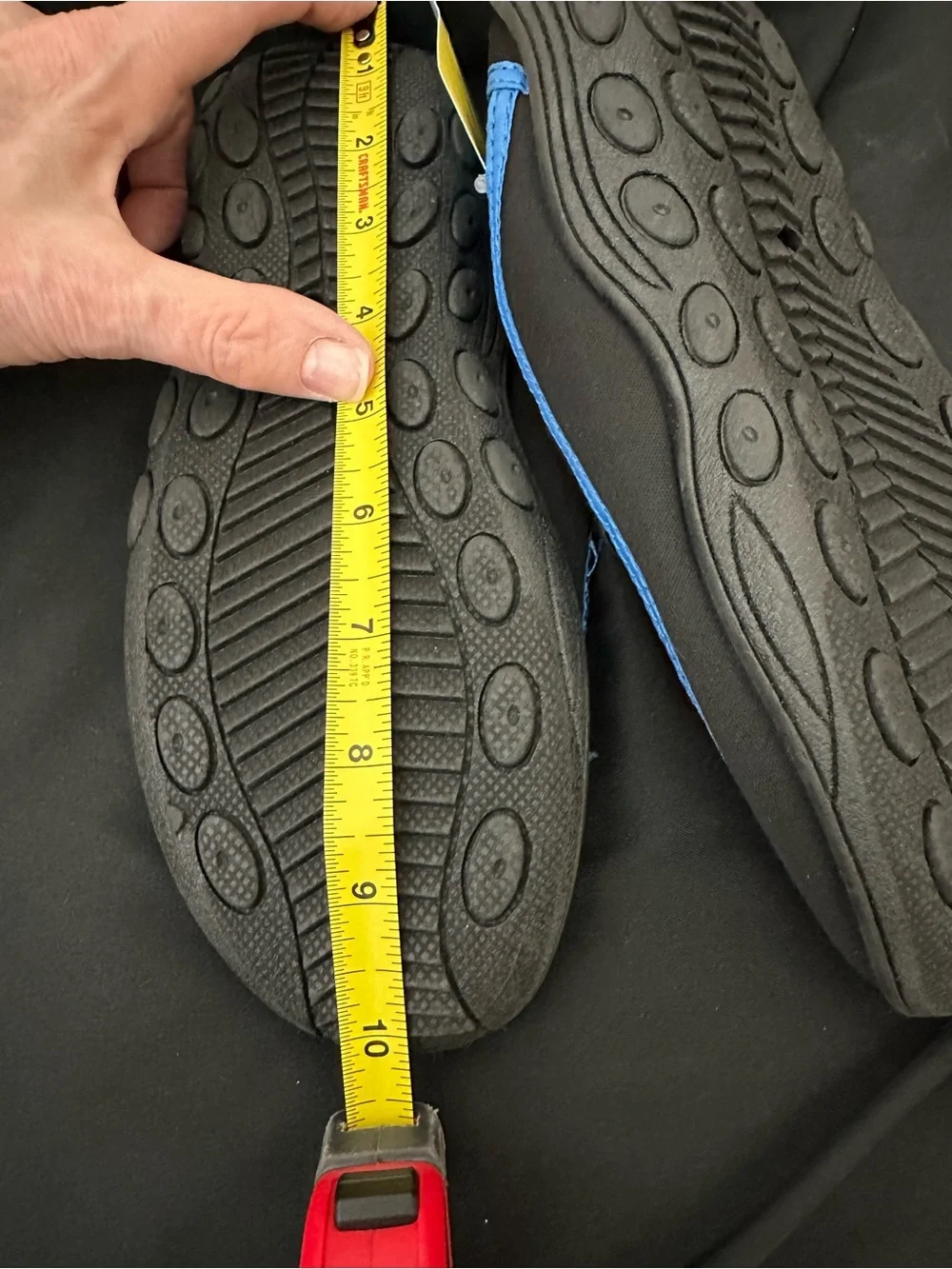 Black & Blue Boys Slip On Water Shoes Sz 6 NWT